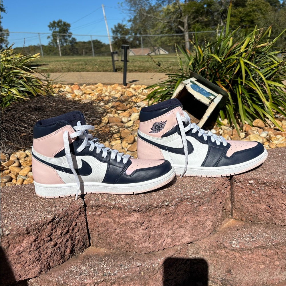 Jordan 1 Bubble Gum - Picture 3 of 3